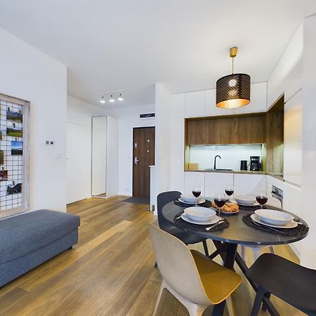 Apartments Go Rakowicka By Noclegi Renters Krakkó Kültér fotó