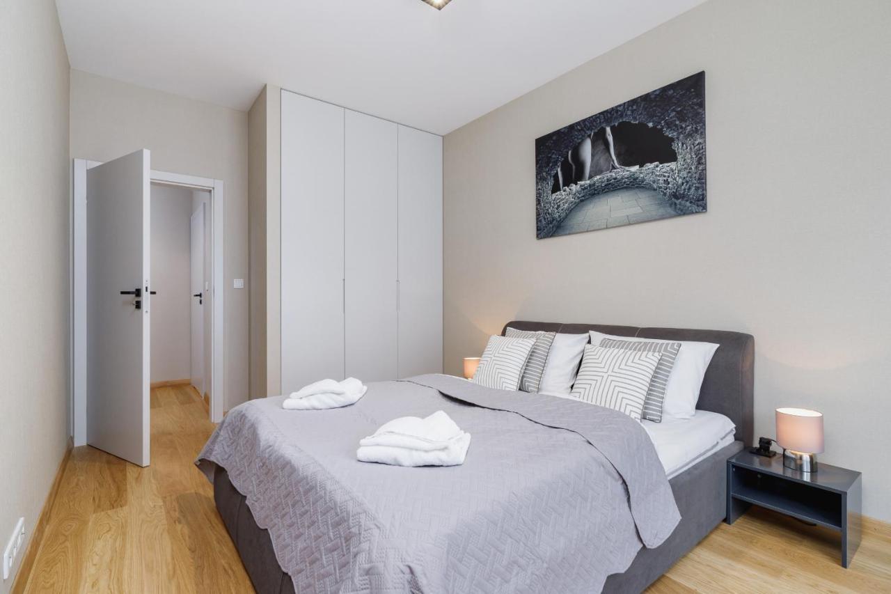 Apartments Go Rakowicka By Noclegi Renters Krakkó Kültér fotó